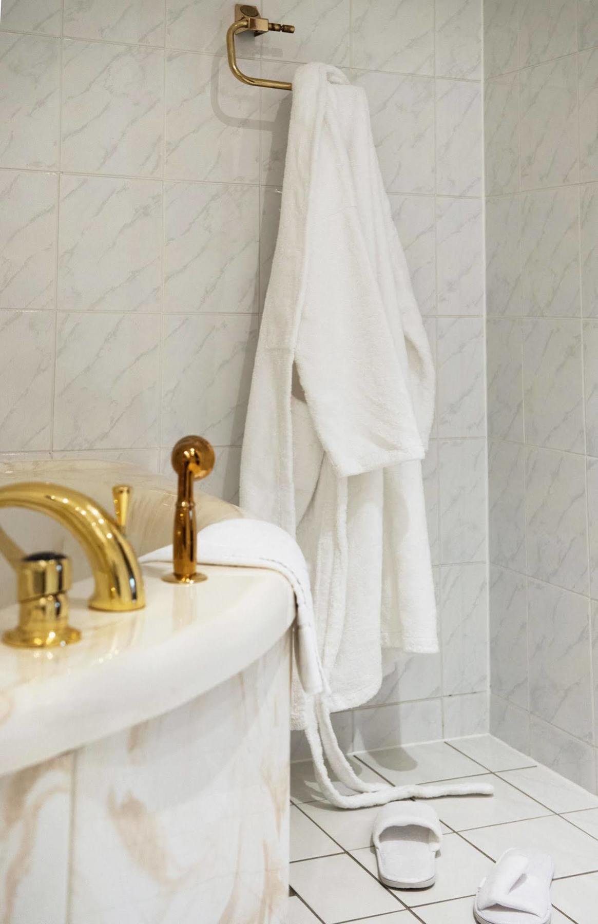 Home Hotel Smedjan Сандвикен Экстерьер фото