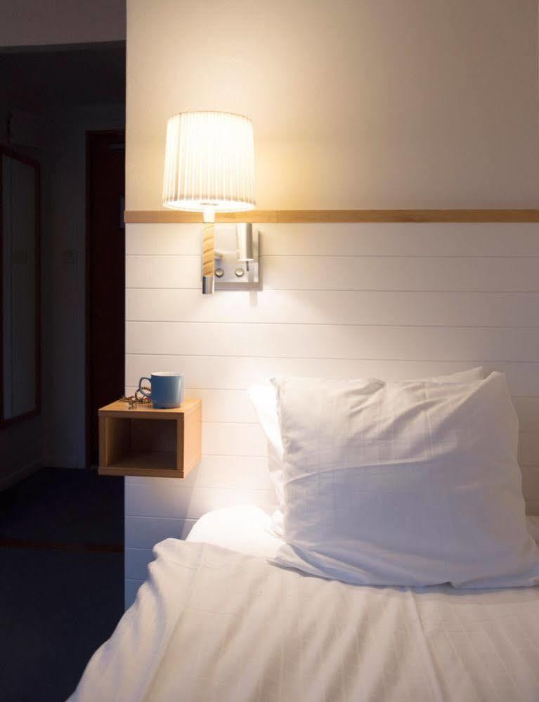 Home Hotel Smedjan Сандвикен Экстерьер фото