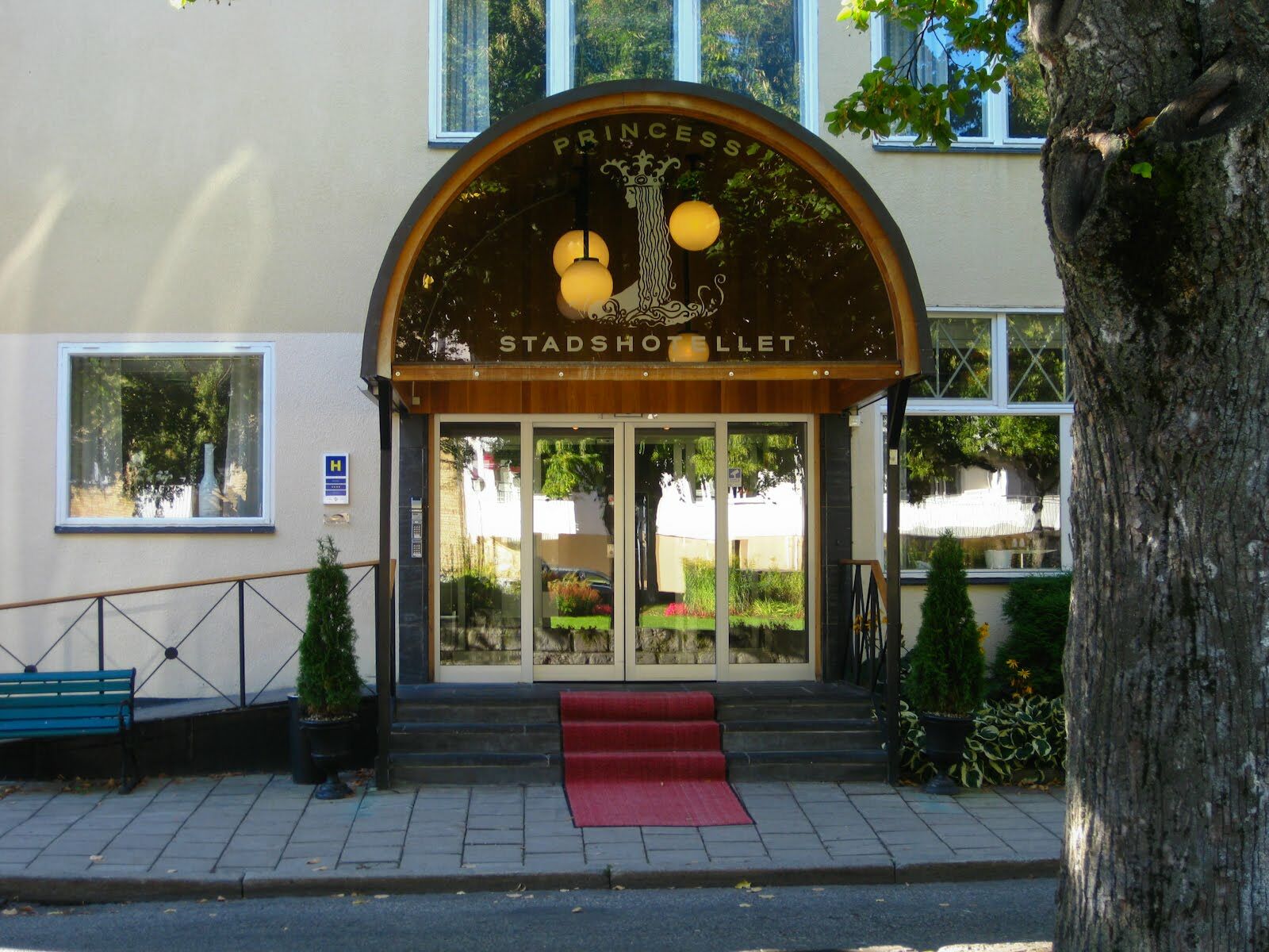 Home Hotel Smedjan Сандвикен Экстерьер фото